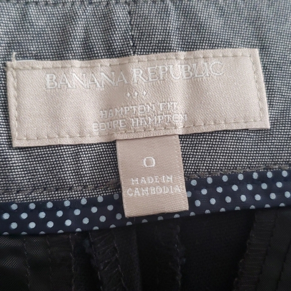 Banana Republic Hampton Fit Shorts - Picture 6 of 7